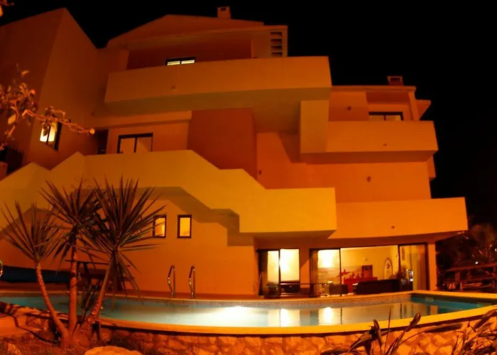Algarve Surf Hostel - Lagos